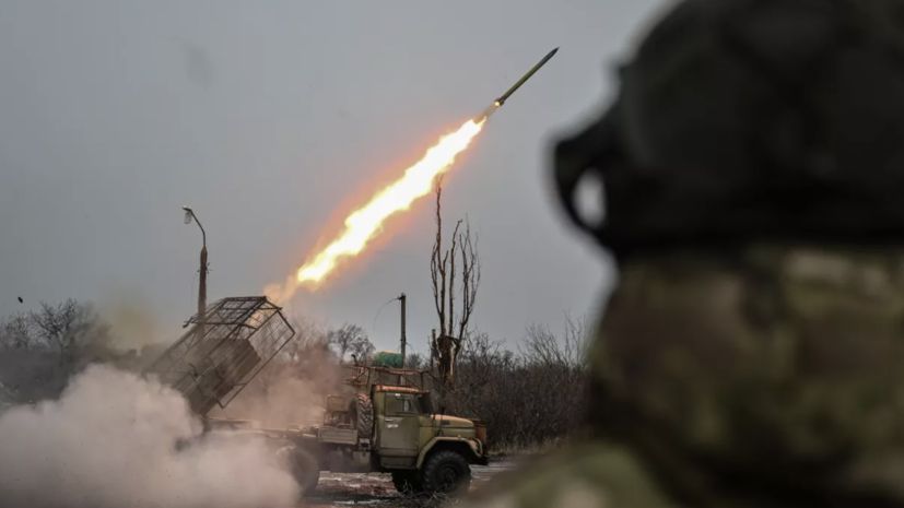 В ответ на террористические атаки: российская армия нанесла массированный удар по объектам энергетики и ВПК Украины