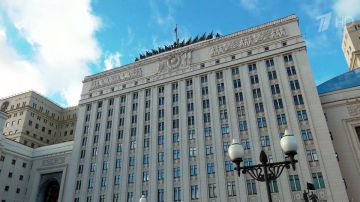 В Минобороны РФ прокомментировали запрет Киева на въезд журналистов в «котлы»