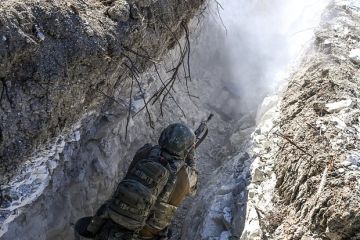 Лаврик: В течение недели Купянск перейдет под контроль ВС России