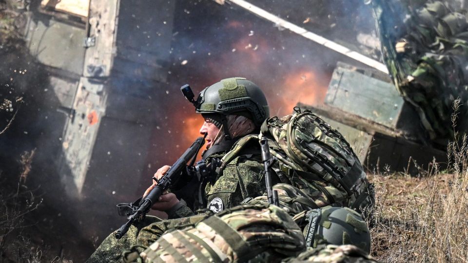 ������ �� 5 ������ � ����������� �� �� �� �������, ��������� � ����������� ������������