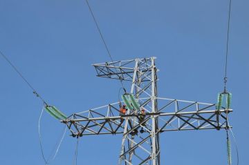 На Украине ввели аварийные отключения света