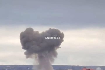 Сильный прилёт в центре Харькова, пишут местные паблики со ссылкой на власти