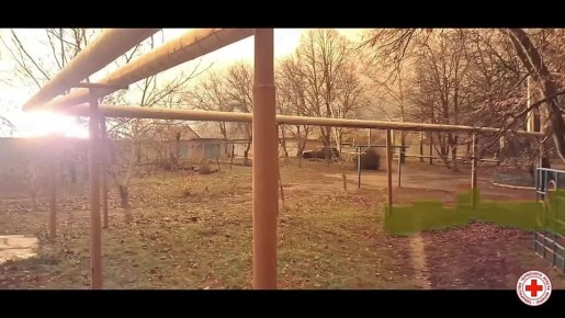 Светло как днем: кадры мощнейшего ночного пожара в Лимановке (Панютино) Харьковской области