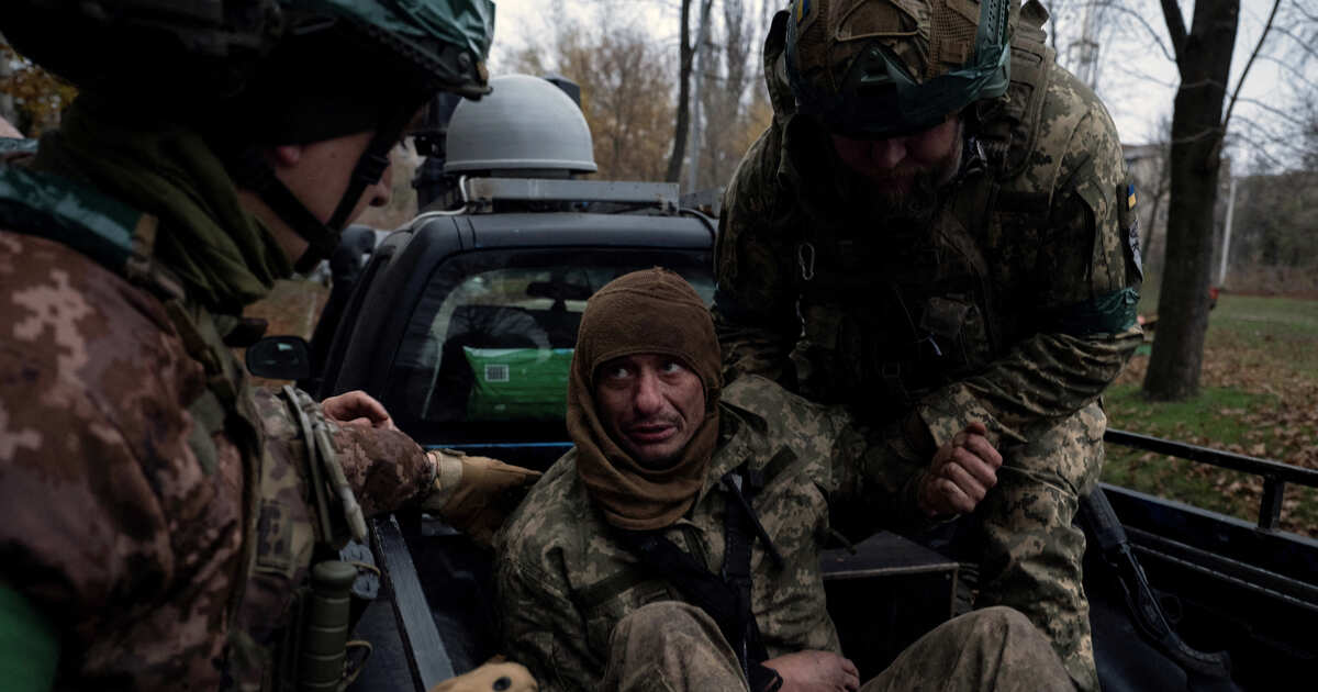 Ресурсы ВСУ на исходе: "покровская воронка" затянула 100 тысяч боевиков