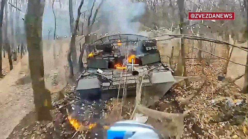 ВСУ пытались прорваться в Купянск, на подступах к городу уничтожены танк Т-72, бронемашина "Новатор", пикап и мотовездеход с боевиками