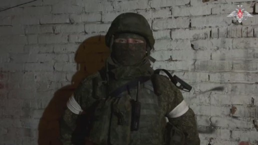 Минобороны России:. Командир штурмового отряда 121-го мотострелкового полка с позывным «Лаврик» рассказал о ходе освобождения Купянска: «Ведем разведку и наносим поражение противнику в лесных массивах и лесопосадках на...