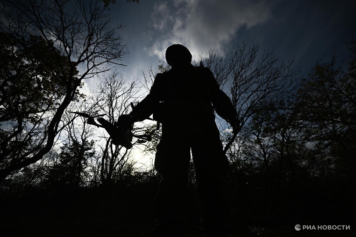 Российские дроны уничтожили технику ВСУ на окраинах Купянска