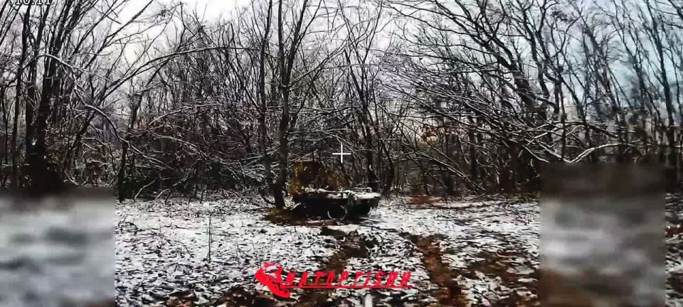 На опорном пункте ВСУ в районе н.п. Алисовка Харьковской области была замечена роботизированная платформа противника