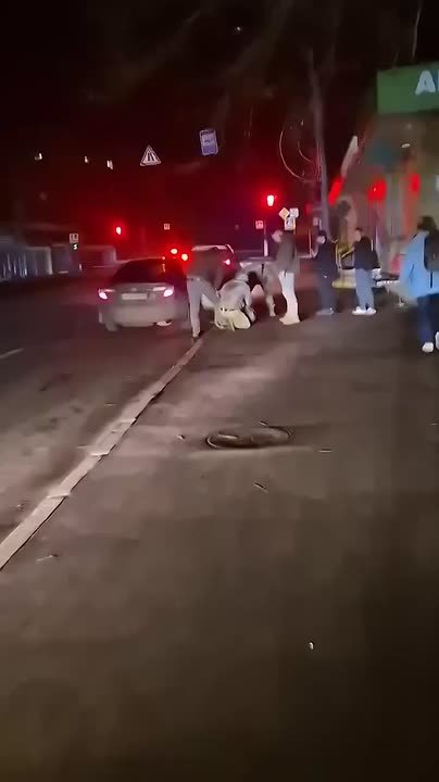 В Харькове мужчина ударил сотрудника ТЦК ножом