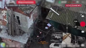 Бойцы ВС РФ вывели из Волчанска семью, которую год обстреливали ВСУ