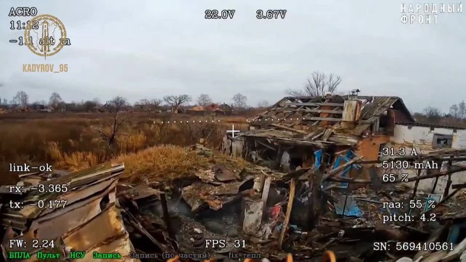 Рамзан Кадыров: Харьковская область. На кадрах показано тесное взаимодействие бойцов батальона "Запад-АХМАТ" МО РФ, сотрудников ОМВД по Курчалоевскому району ЧР под командованием дорогих БРАТЬЕВ Исмаила и Рустама Агуевых с...