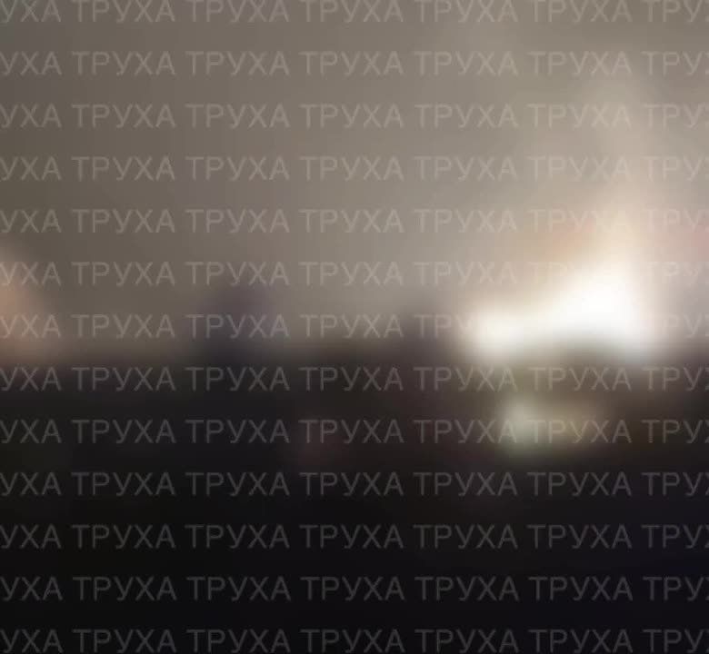 Пожар после прилёта в Харькове