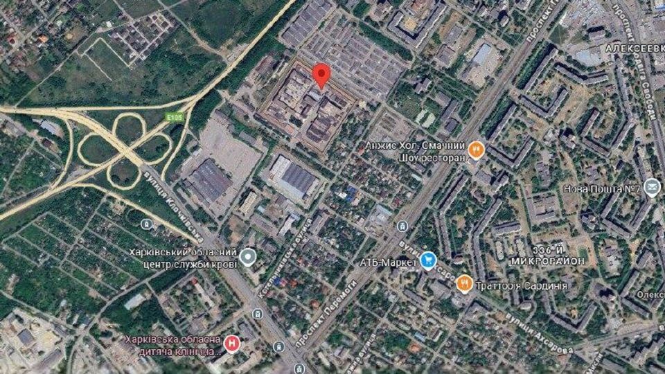 Вероятное место взрыва в Харькове - в районе Харьковской исправительной колонии у пересечения окружной дороги и улицы Клочковской, сообщают "Хроники Гераней"