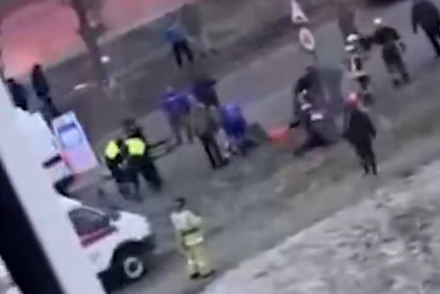 Mash опубликовал видео с моментом попадания дрона в жилой дом в Чебоксарах