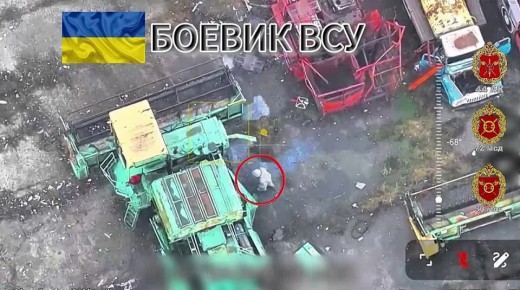 Укрытие не помогло. Сумская область Расчёт БпЛА 30 мсп 44 Армейского корпуса обнаружил и уничтожил боевика ВСУ, пытавшегося использовать комбайн в качестве укрытия, точным попаданием