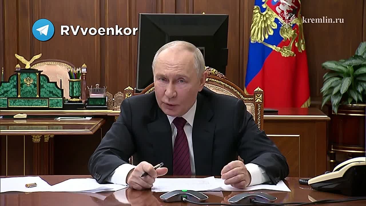 Путин приказал армии России продолжать боевые действия «для выполнения поставленных целей в строгом соответствии с планами»
