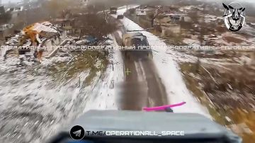 Дрон сжег украинский М113 с десантом внутри под Купянском, не дав перейти им в атаку