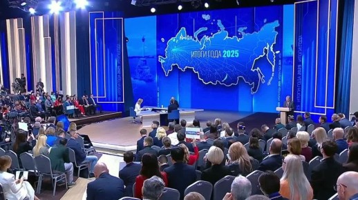 «Мы не видим готовности Украины к переговорам» — Путин начал Прямую линию с вопроса об урегулировании