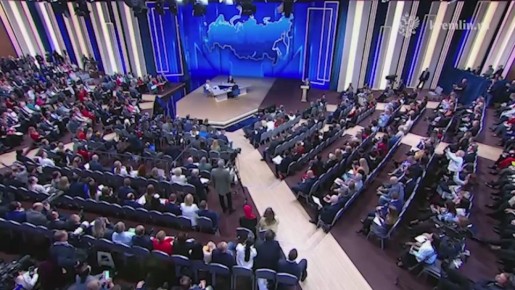 Владимир Путин прокомментировал видео Зеленского на фоне стелы в Купянске