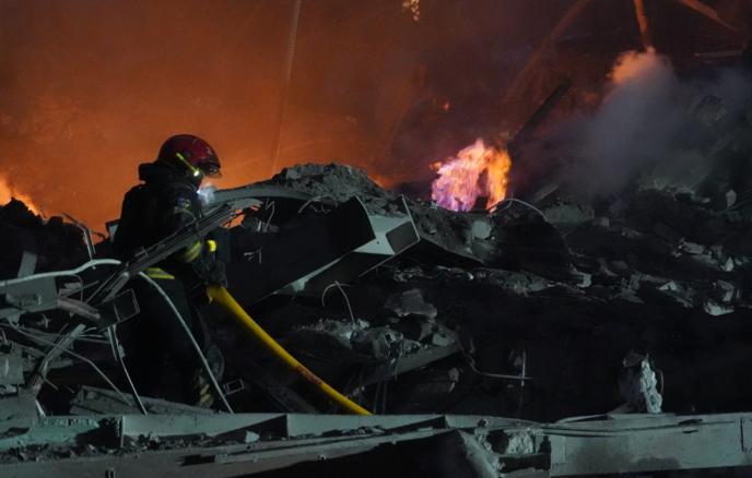 МО РФ: Киев заявлениями об ударе России по Харькову отвлекает внимание от Хорлов