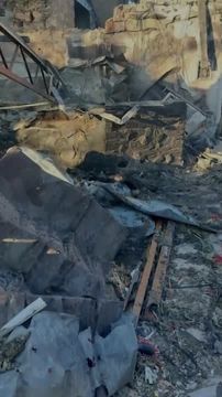 Главные новости за день:. Число погибших в результате теракта ВСУ в Херсонской области выросло до 28 Сальдо: ВСУ выпустили по кафе в Хорлах 3 БПЛА, в том числе с боезарядом в 20 кг Армия России освободила девять населенных...