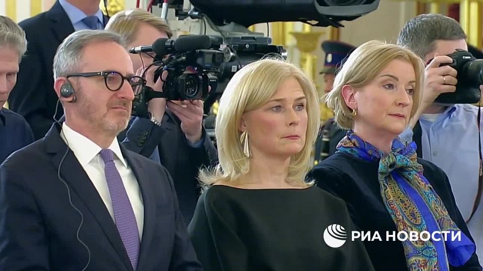 "Ситуация на международной арене все больше и больше деградирует"