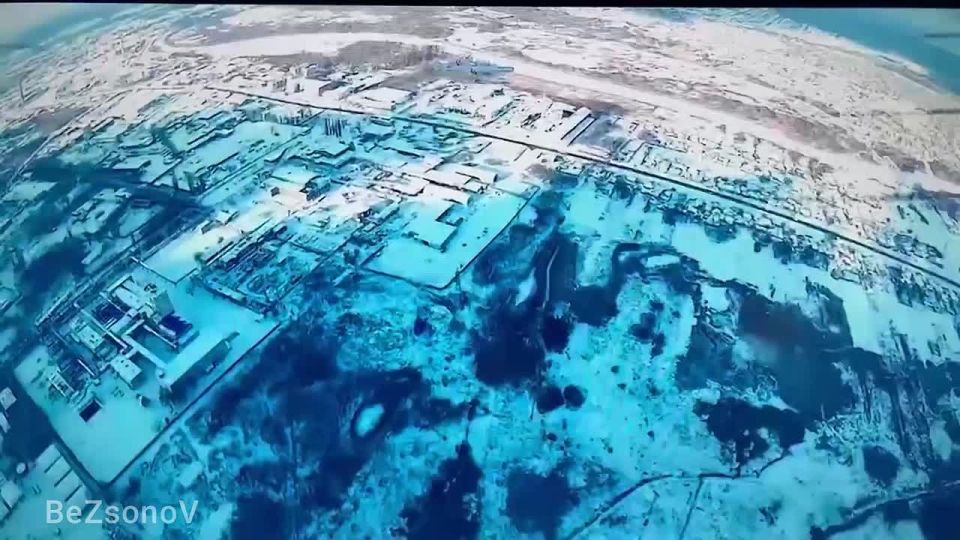 Даниил Безсонов: Боевая работа операторов FPV-дронов группировки войск «Север» по уничтожению разведывательно-ударных БПЛА ВСУ в Харьковской области