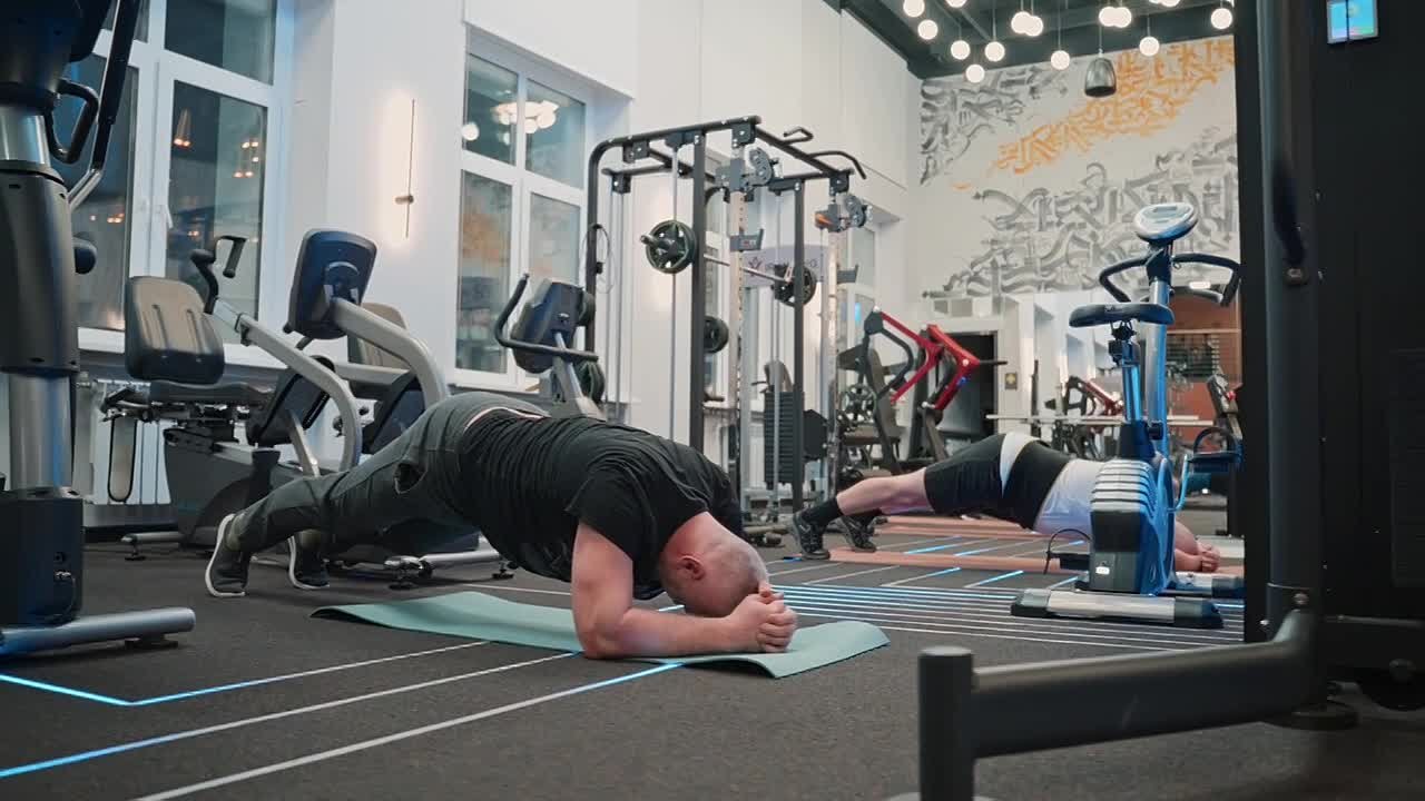 Евгений Поддубный: В рубрике #СВОиЛюди продолжаем рассказывать о региональных руководителях Ассоциации ветеранов СВО - крупнейшего ветеранского объединения страны, где помогают возвращающимся с фронта парням найти себя в...