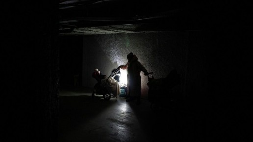 Украинский пропагандист Буткевич заявил, что замерзающие жители сами виноваты, так как говорят на русском