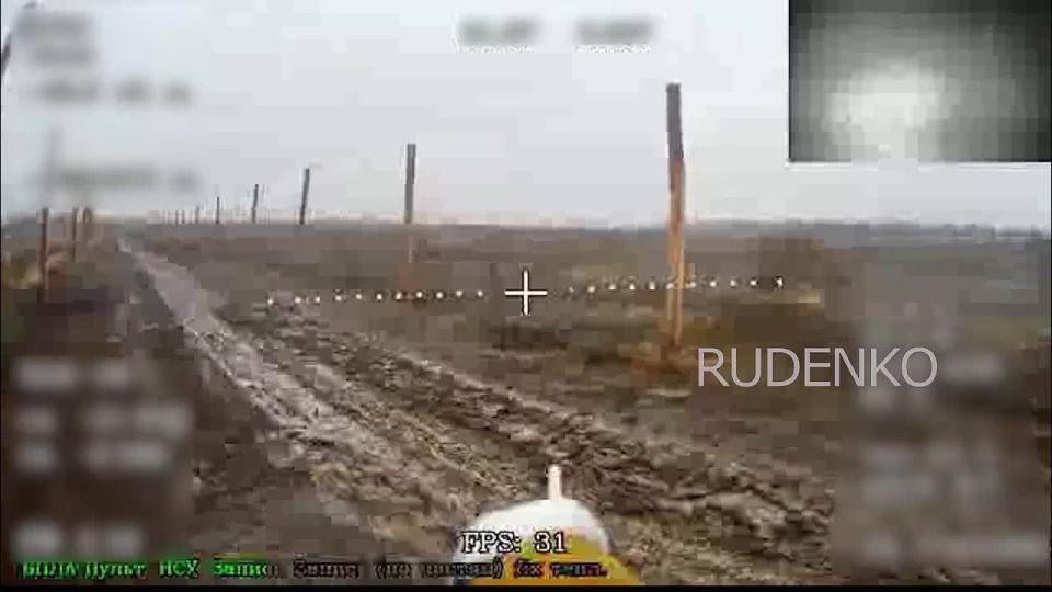 Андрей Руденко: Расчёт FPV-дронов войск беспилотных систем в составе ГрВ «Север» уничтожил Т-72 ВСУ в Харьковской области