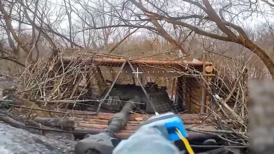 Сань, что еще необходимо отметить в действиях дроноводов ГрВ «Запад» действующих на Купянске, так это то, что на их долю в ходе Купянского сражения лёг вопрос не только уничтожения живой силы и техники врага, но и снабжения...