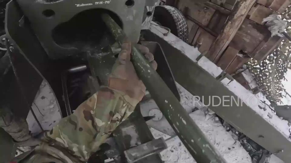 Андрей Руденко: Расчёты 152 мм буксируемых пушек «Гиацинт-Б» 6-й гвардейской общевойсковой армии группировки войск «Север» уничтожили пункты управления БПЛА и живую силу ВСУ в Харьковской области