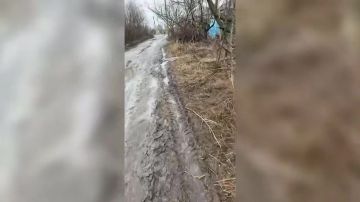 В ответ на видео ВСУ на ВСУ из Купянск-Узловой из Купянск-Узловой ВС РФ выложили свое видео из Купянск-Узловой с улицы Ивана Франко