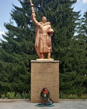 3 февраля 1943 года войсками Юго-Западного фронта в ходе Ворошиловградской операции освобожден город Купянск