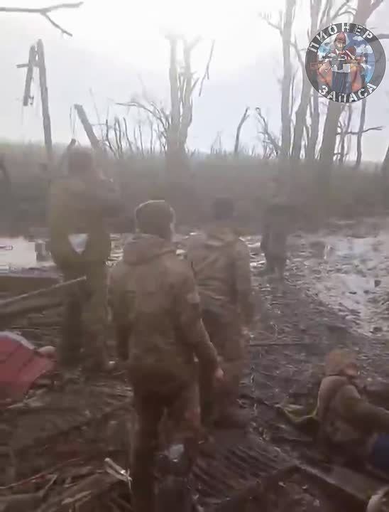 Владислав Шурыгин: Наши штурмовики на Харьковском направлении в январе этого года пленили сразу целую группу украинских боевиков, ну и заодно забрали себе трофейчики