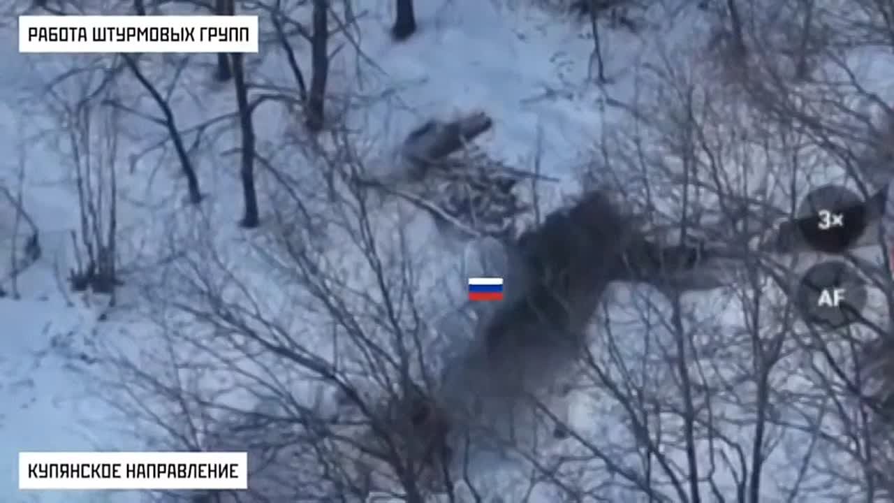 Российские военные показали с БПЛА штурм и зачистку опорного пункта ВСУ около Купянска Харьковской области, видео Telegram-канала "Диван"