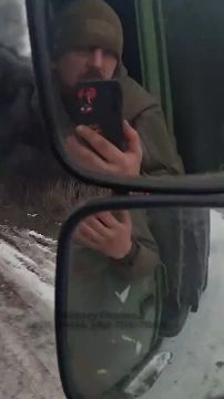 Уничтоженный FPV-дроном ВС РФ топливозаправщик АЦ на шасси УРАЛ 4320 ВСУ в н.п. Преображеновка Харьковской области