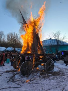 Марат Баширов: Добрый вечер, Марат! . Это сегодняшний праздник в с. Пески-Харьковские, Воронежская область (Дивногорье)