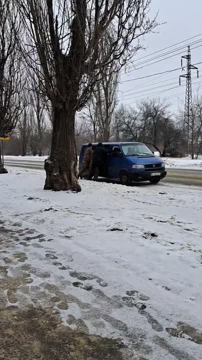ТЦК с полицаями продолжают воровать людей с улиц в Харькове