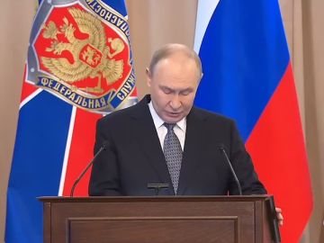 «Всучили человеку взрывное устройство, а потом дистанционно взорвали и его и предполагаемый объект атаки»