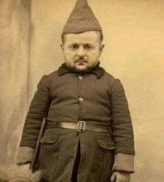 Бункер потужности. Сегодня Зеленка признался, что два года жил в бункере, ночевал, кушал, кака, ой это пропустим))