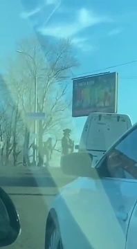 Февраль 2022 года.. Первым событием, которое окатило нас холодным душем, и ставшее одним из многих намеков на то, что "что-то пошло не так", была трагедия первой половины дня 24 февраля 2022 года, развернувшаяся на окружной...