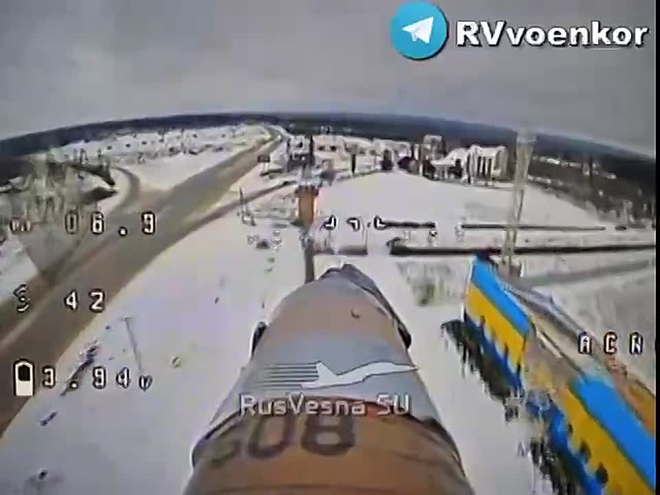 Наши дроны на оптоволокне долетают уже до Харькова