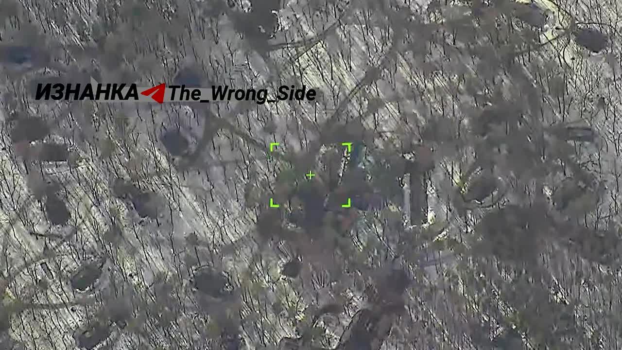 На кадрах ОК нанесение ракетного удара ОТРК "Искандер" по палаточному лагерю 125 отмбр ВСУ в районе н.п. Малиновка Харьковской области