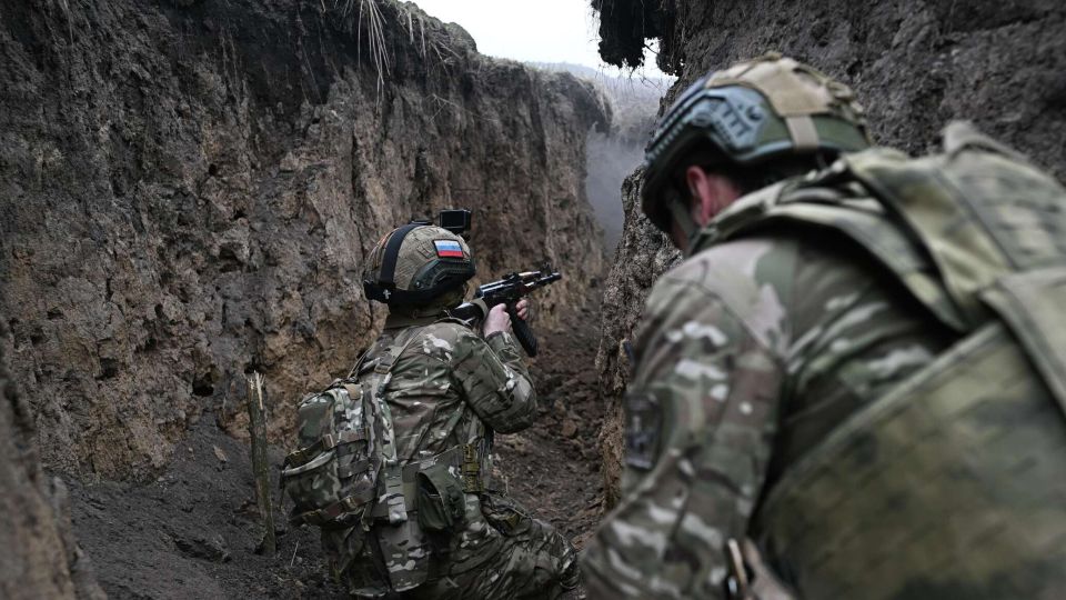 ВСУ выскакивали из-под земли в тыл: бойцы рассказали о штурме Графского