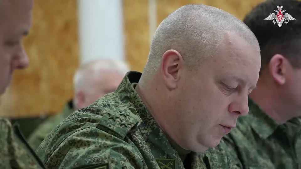 Белоусов проинспектировал группировку «Север» во время рабочей поездки в зону СВО, сообщили в Минобороны РФ