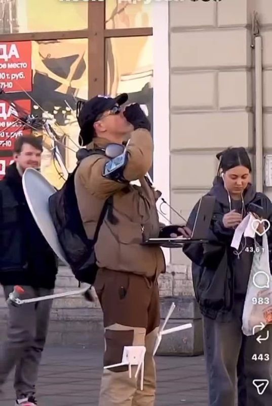 Кибермэн в поисках сигнала