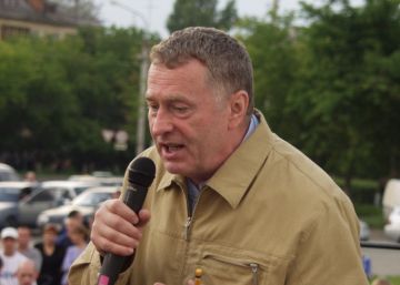 1 В годовщину памяти Жириновского белгородцы вспомнили его пророчество о своем городе