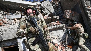 "Говорю вам беспощадную правду": Виктор Баранец рассказал о яростных боях в Купянске