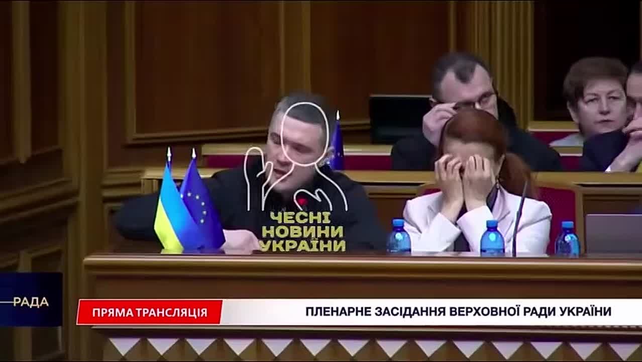 Ошибочная постановка женщин на военный учет связана с человеческим фактором и техническими проблемами Харьковского ТЦК, заявил в Раде министр обороны Федоров